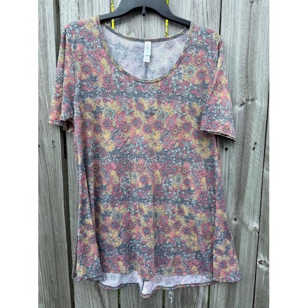 Boho LuLaRoe Tunic Top Womens Medium Multi Paisley Floral Irma Short Sleeve
